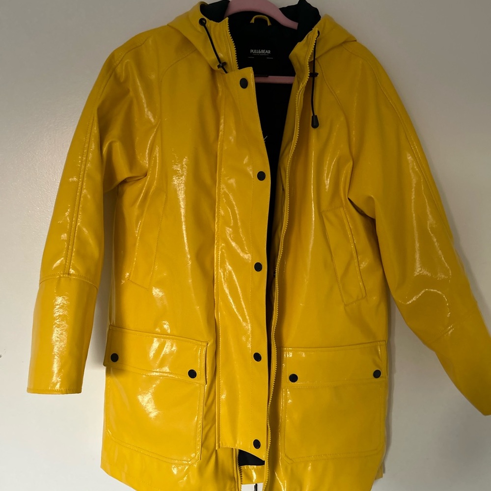 pull&bear yellow rain coat